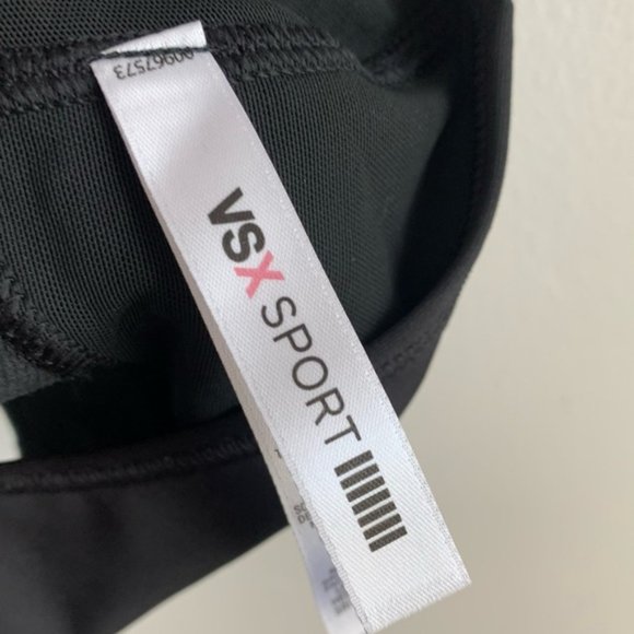 VICTORIA’S SECRET Black The Player Racerback Sports Bra - Picture 4 of 7